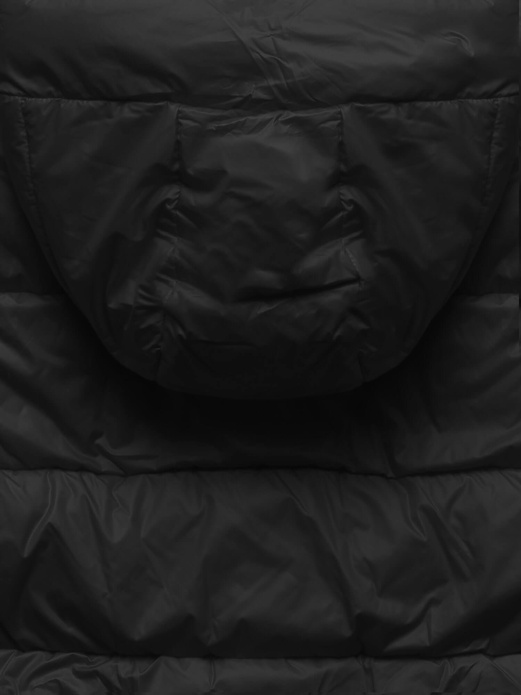 Czarna zimowa pikowana kurtka z kapturem i kołnierzem