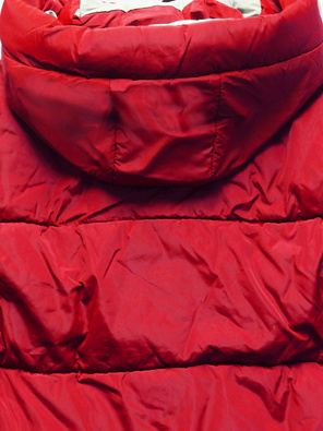 Czerwona zimowa krótka puchowa kurteczka