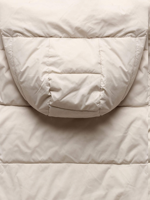 Jasnobeżowa długa zimowa kurtka damska pikowana z kapturem