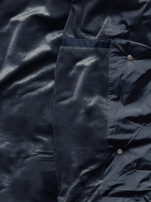 Granatowa długa pikowana zimowa kurtka płaszczyk z kołnierzem