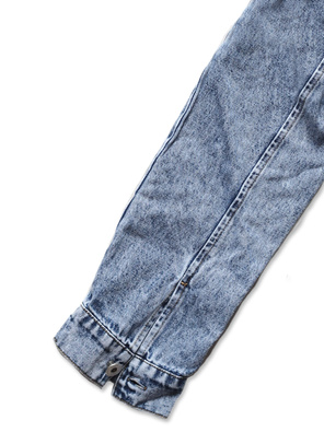 Niebieska kapitalna jeansowa kurtka przejściowa narzutka płaszcz na guziki z kapturem i troczkami