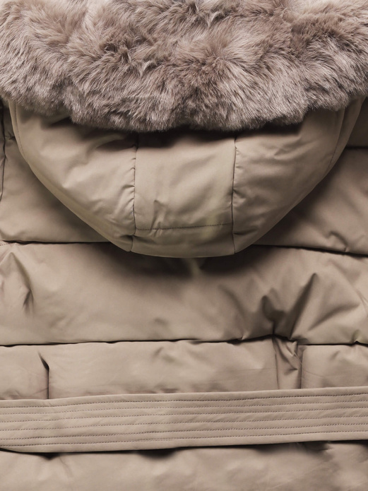 Beżowa damska kurtka z genialnym futrzanym kapturem