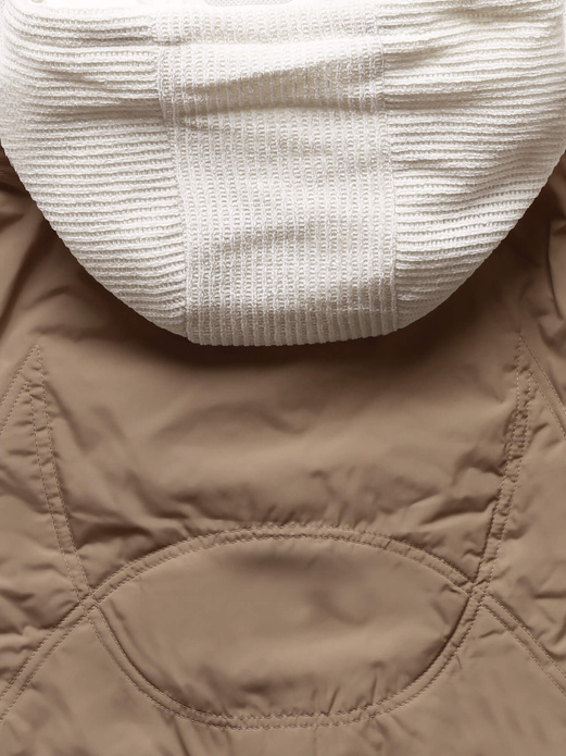 Beżowa kapitalna przejściowa bomberka kurtka damska z kapturem