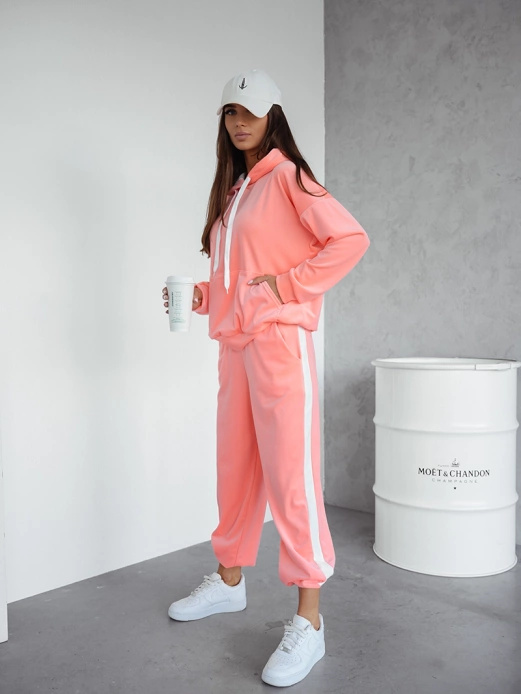 Cappucino damski welurowy kapitalny gładki dres komplet