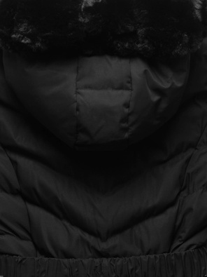 Czarny długi zimowy płaszczyk z kapturem i paskiem