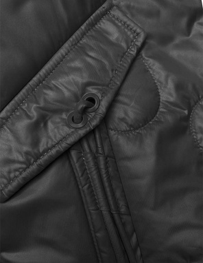 Czarna błyszcząca przejściowa pikowana kurtka na suwak