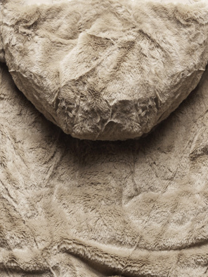 Beżowa zimowa dwustronna ciepła kurtka na futerku