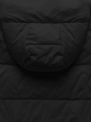 Czarna długa zimowa kurtka damska pikowana z kapturem