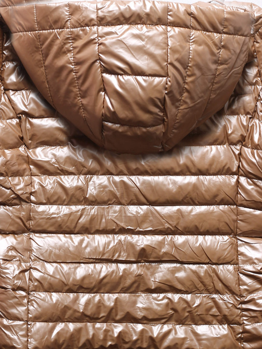 Beżowa pikowana lekka damska kurtka z kapturem