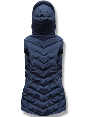 Granatowa długa wyszczuplająca pikowana kurtka w jodełkę z kapturem