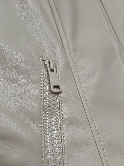 Jasnobeżowa fenomenalna damska kurtka skórzana stójka