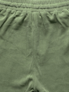 Oliwkowy prążkowany dres komplet z kapturem