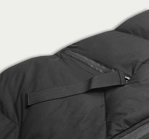 Czarny długi pikowany bezrękawnik z kapturem