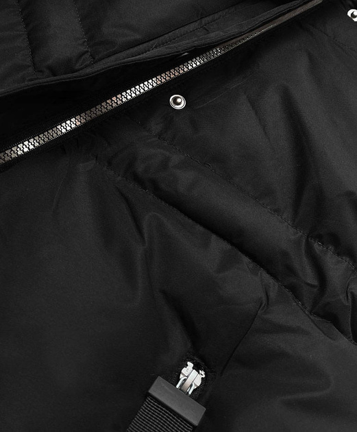 Czarna krótka zimowa damska kurtka z kapturem i futerkiem