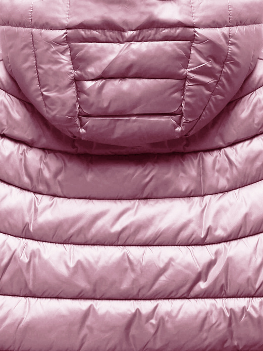 Różowa zimowa kurtka pikowana z kapturem z długimi ściągaczami zapinana na suwak